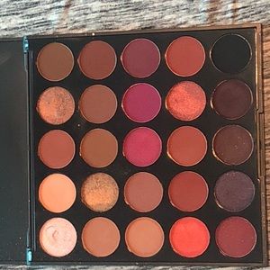 Morphe 25C palette